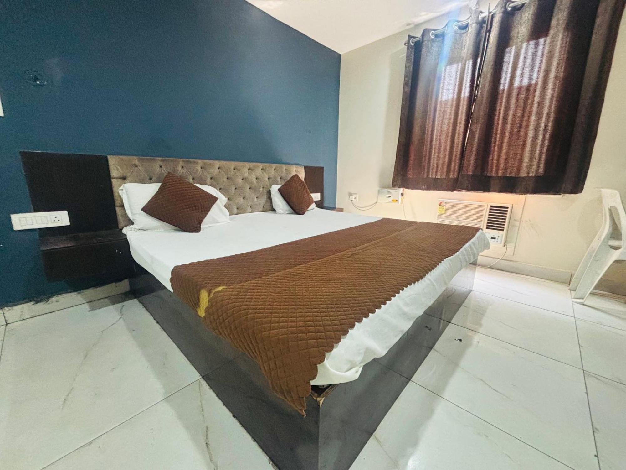 Hotel Vijay Shree Lucknow