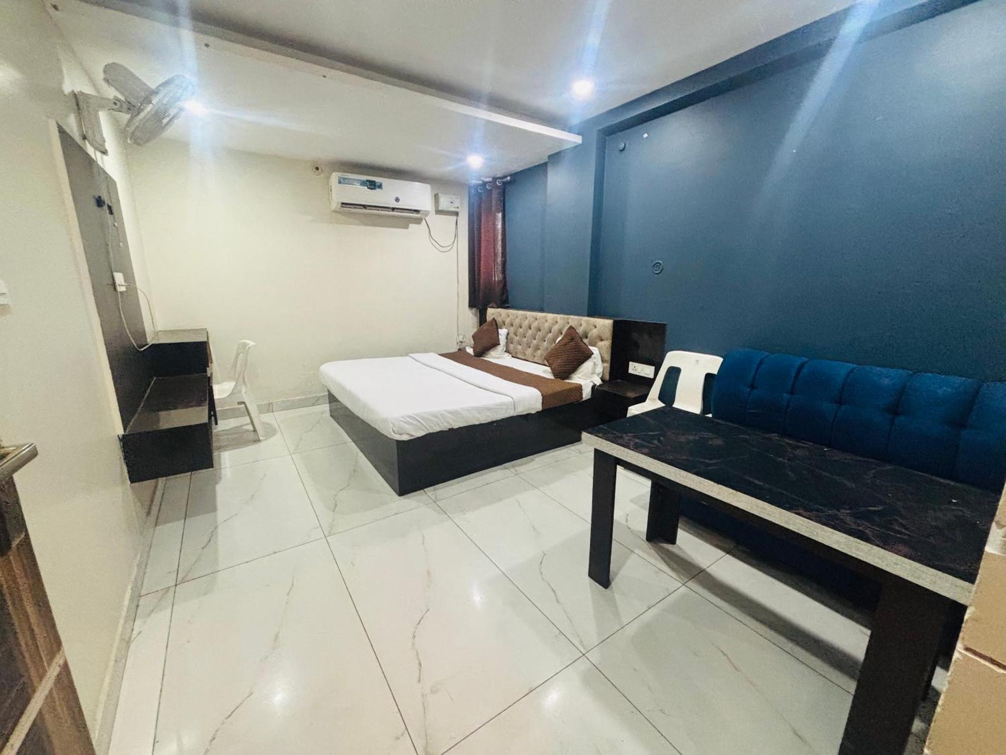 Hotel Vijay Shree Lucknow