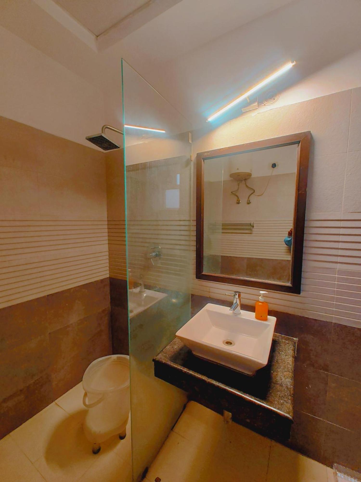 Aavasa Hotel Lucknow
