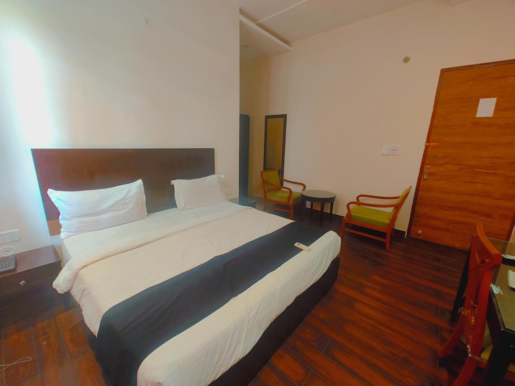 Aavasa Hotel Lucknow