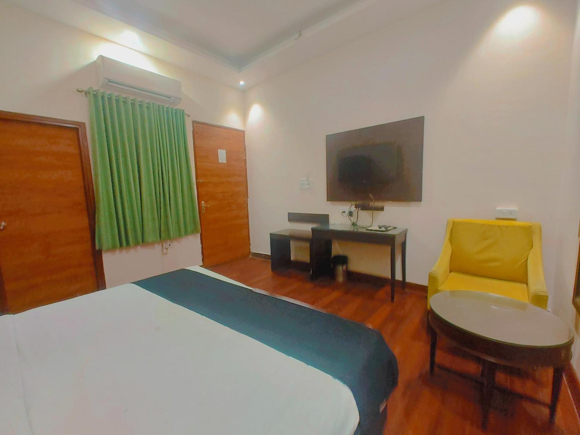 Aavasa 2* Lucknow