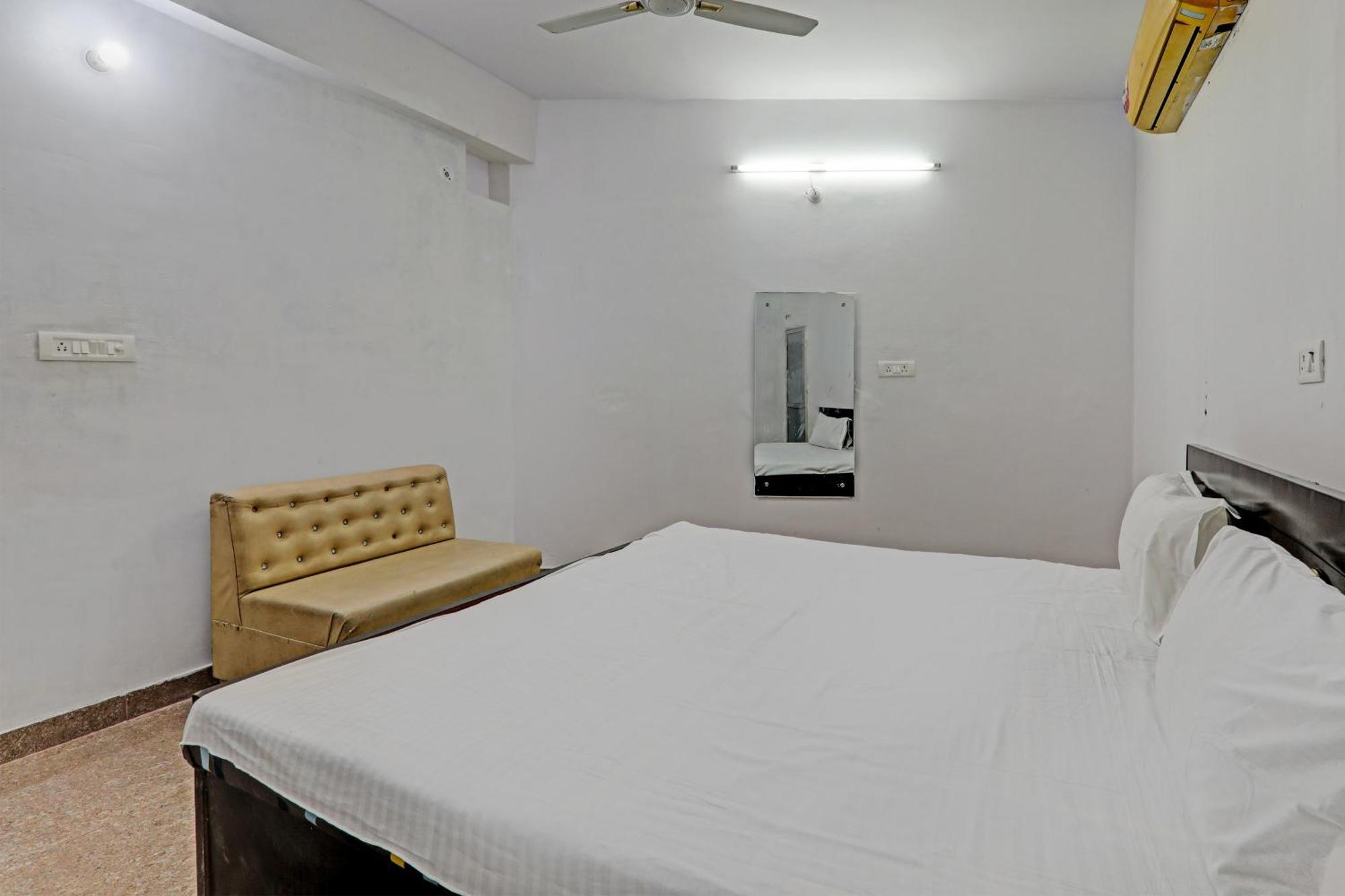 Hotel O Mahadevi Lawn 3*