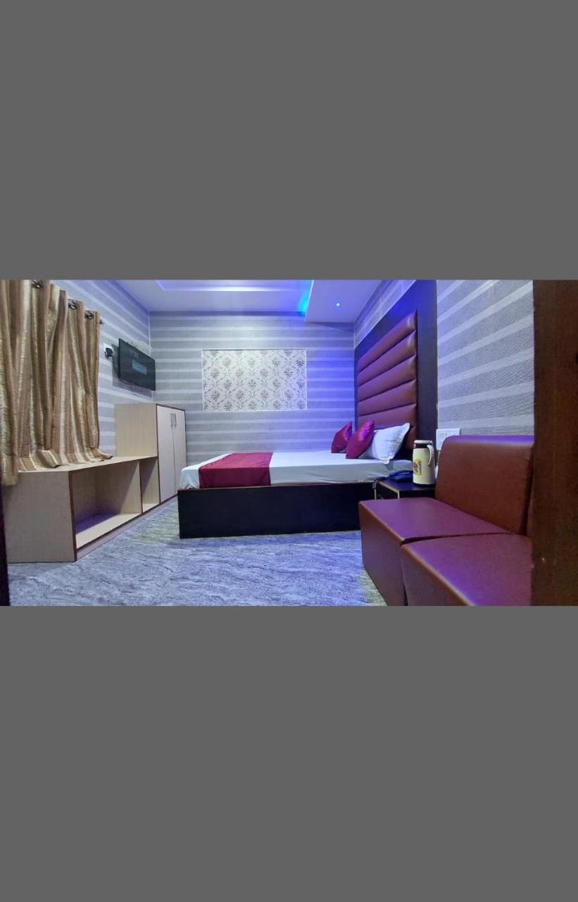 Simla 3*