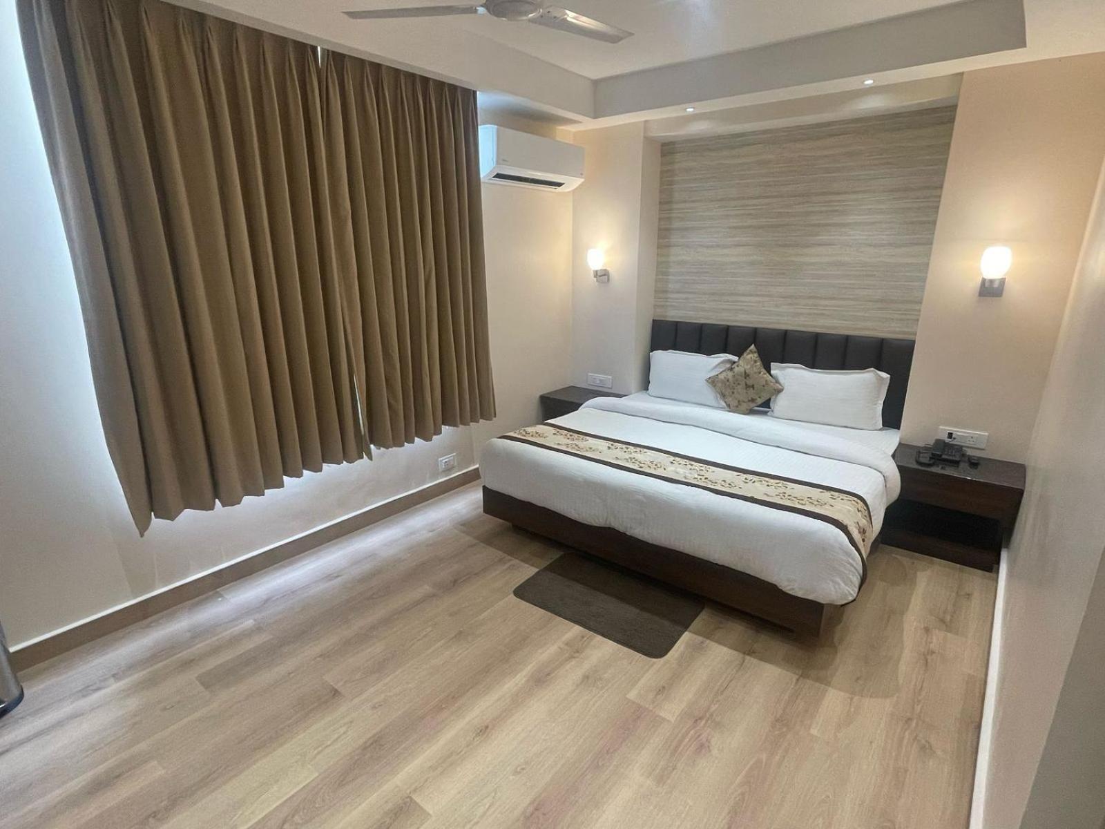 Grand Pinnacle 3*