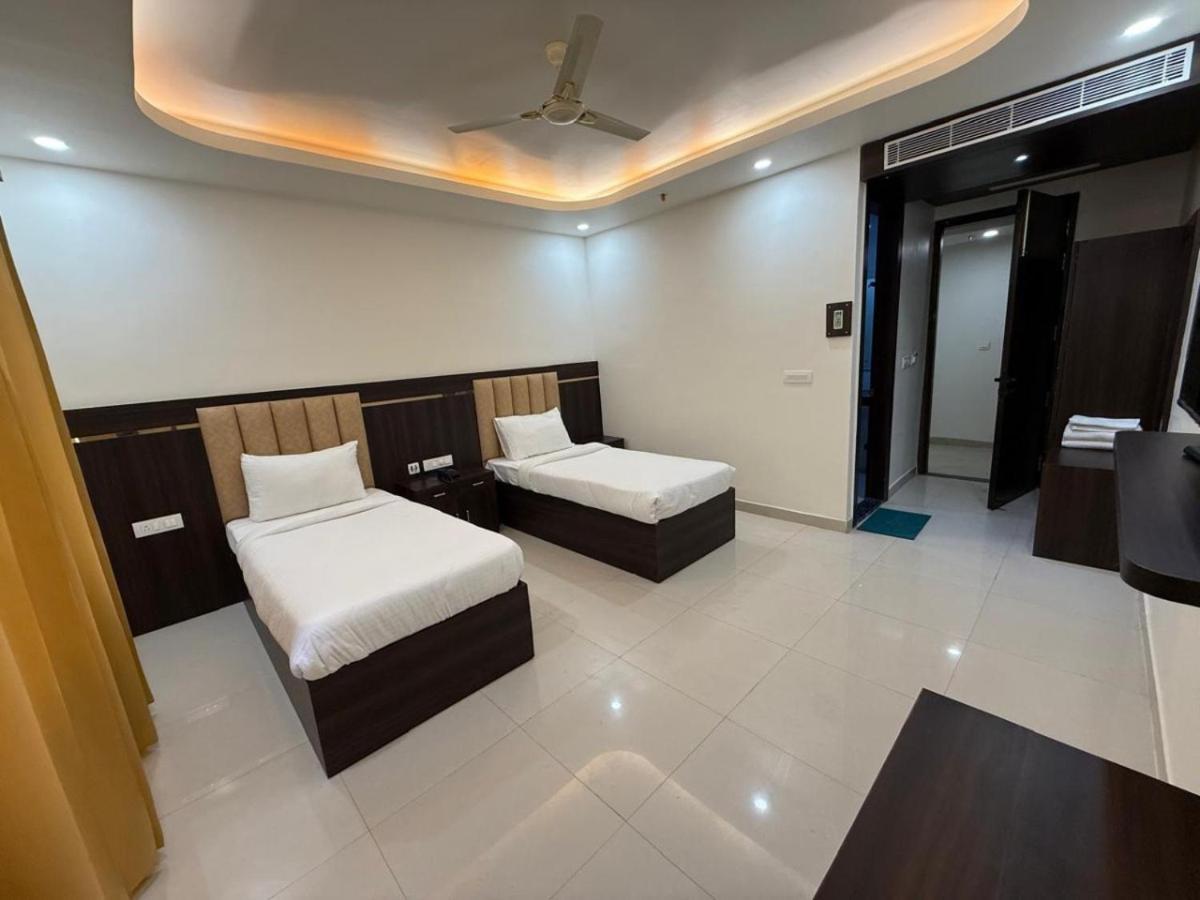 Ganga Greens Hotel