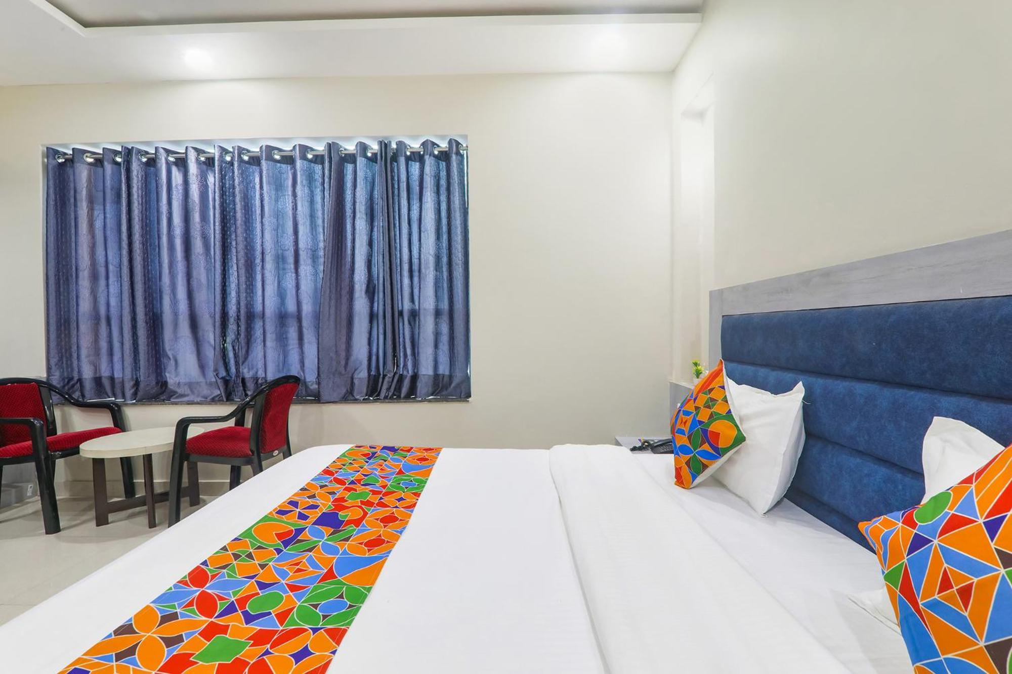 Fabexpress Grand I 3* Lucknow