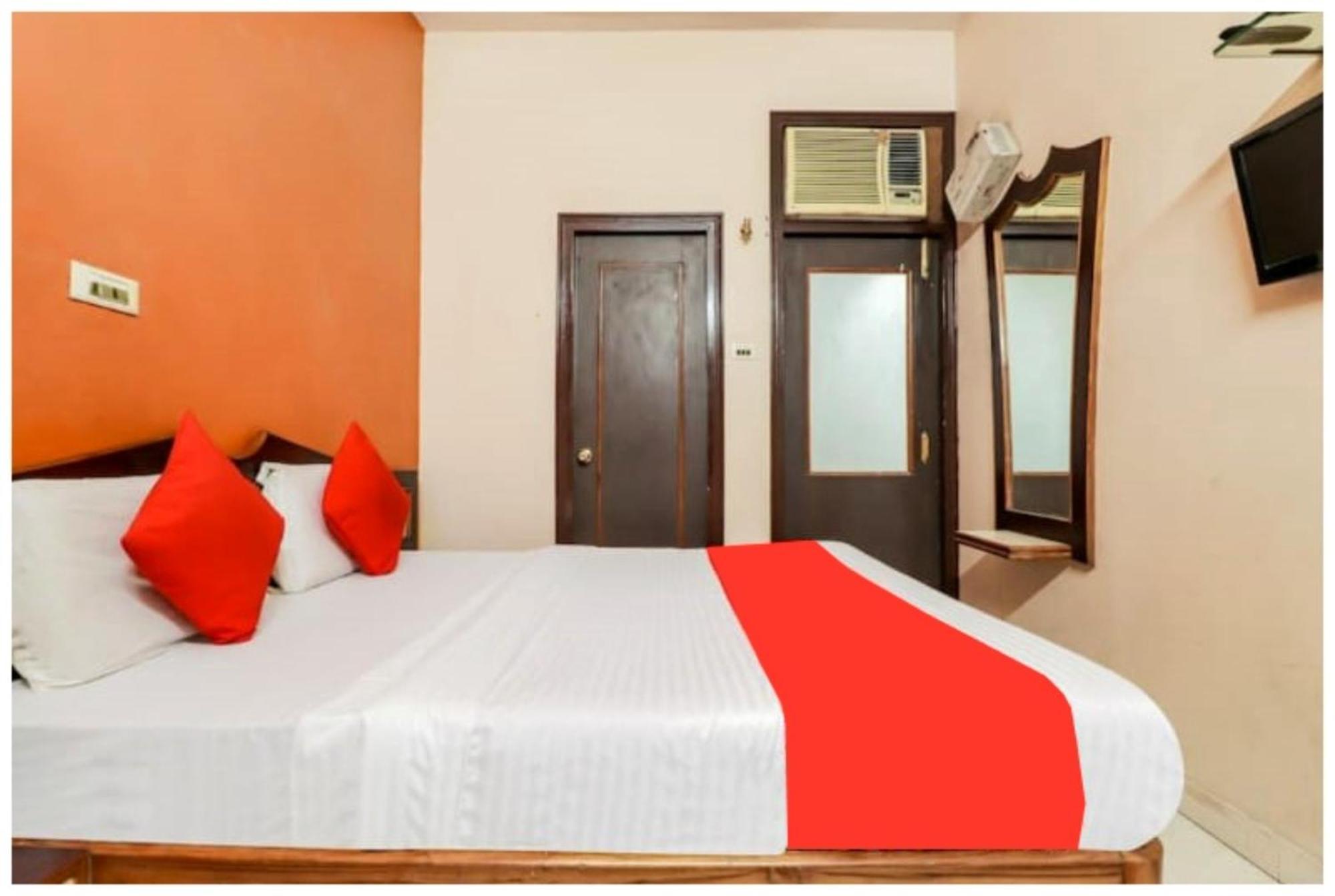 Premium Sunrise Near Hanuman Temple And Railway Station - Parking And Wifi Facilities - Air Conditioning Luxury - A Rated Four Star 4*
