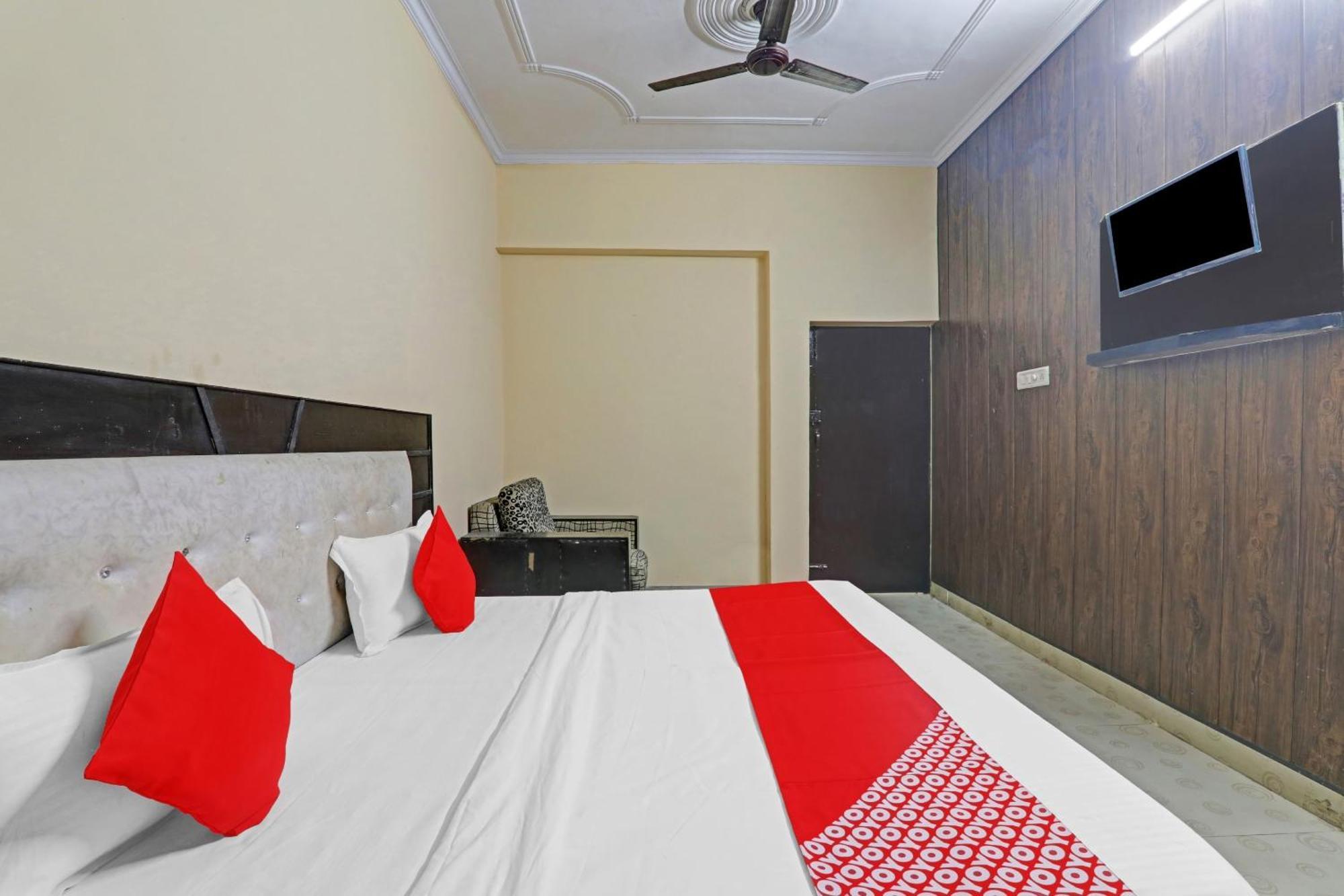 O Four Square 4* Lucknow