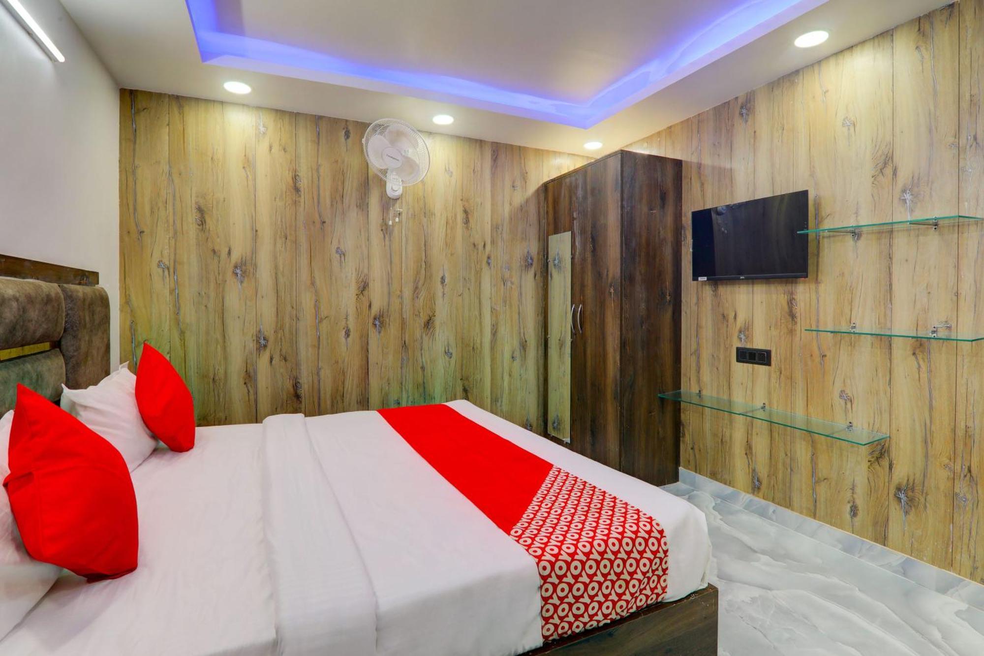 Hotel O Lucknow