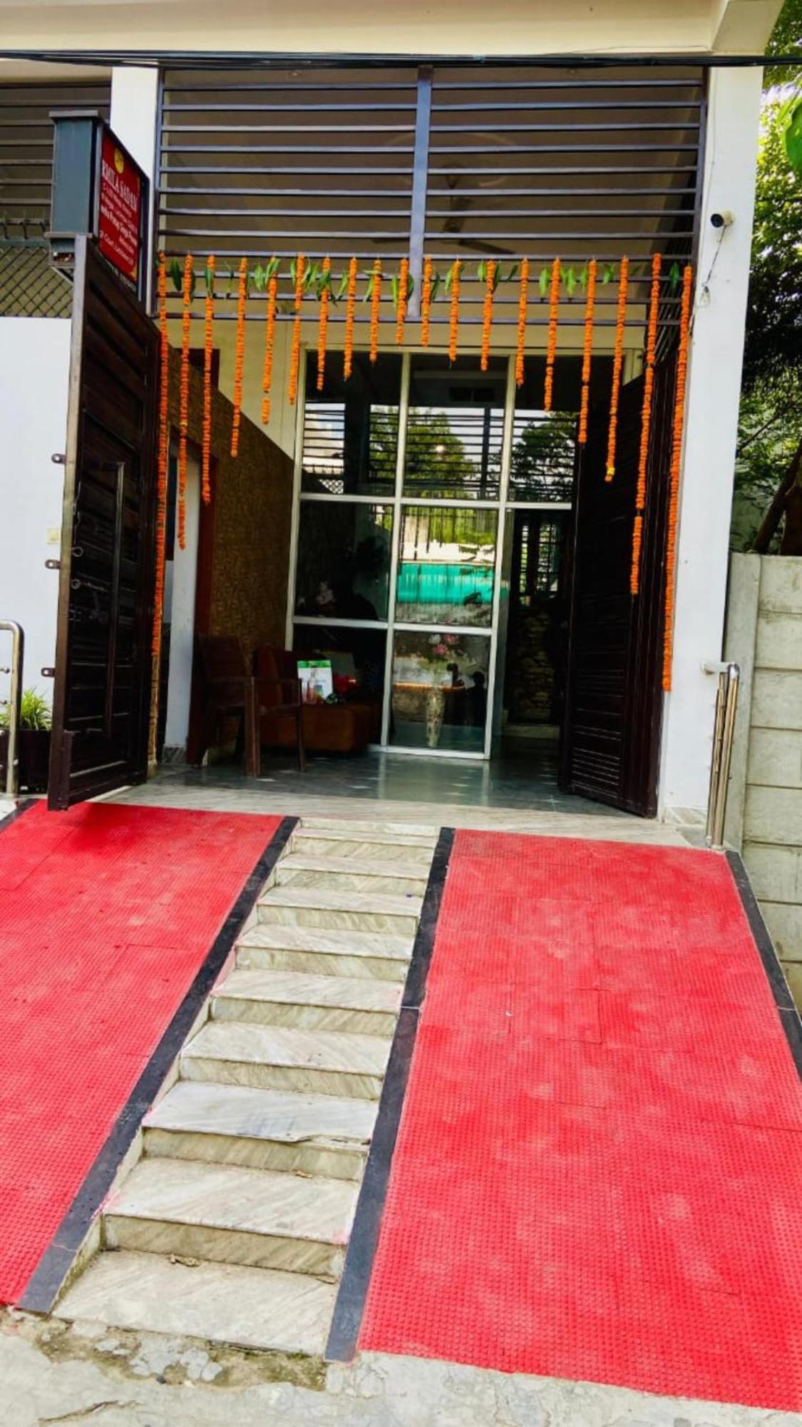 Hotel Prisha Stay# Near Kathota Jheel - Malhaur Railway Station- Free Parking And Wi-fi Facilities- Fully Air Conditioned
