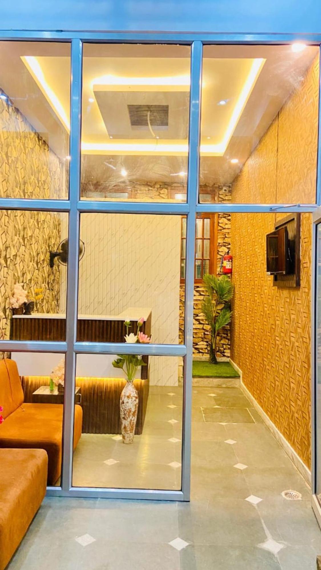 Prisha Stay# Near Kathota Jheel - Malhaur Railway Station- Free Parking And Wi-fi Facilities- Fully Air Conditioned 4*