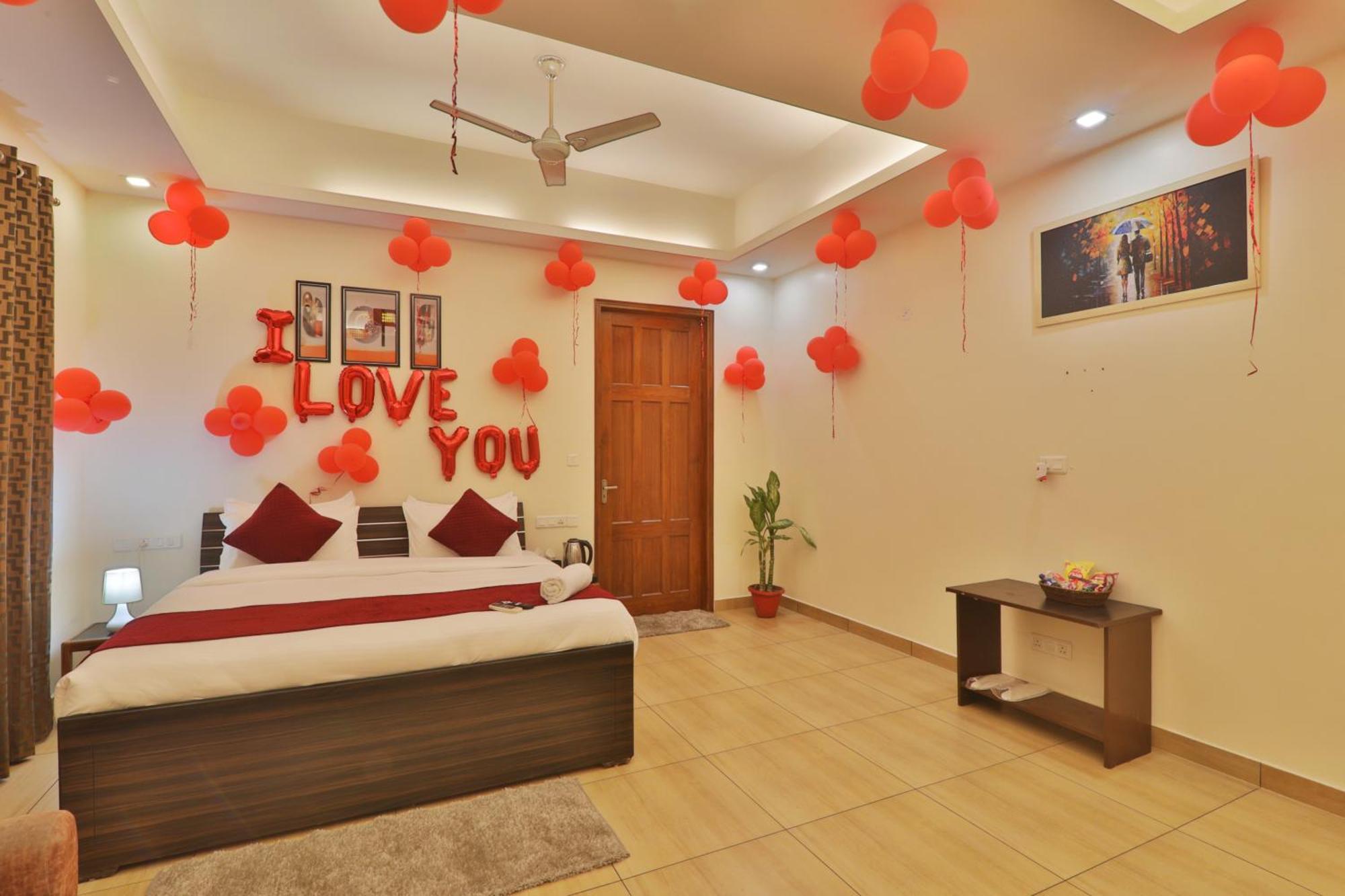 Hl Tokyo Hotel Lucknow