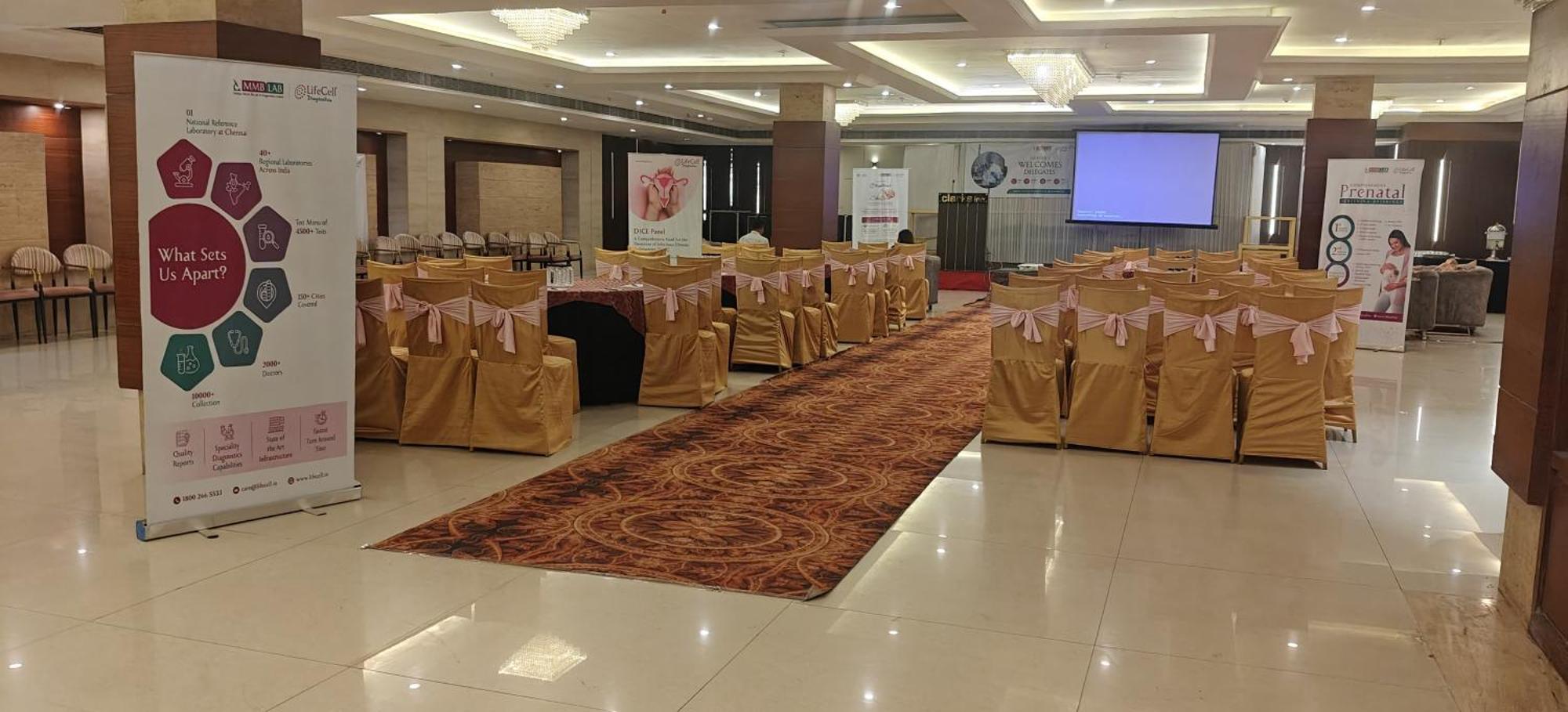 Hotel Sapna Clarks Lucknow