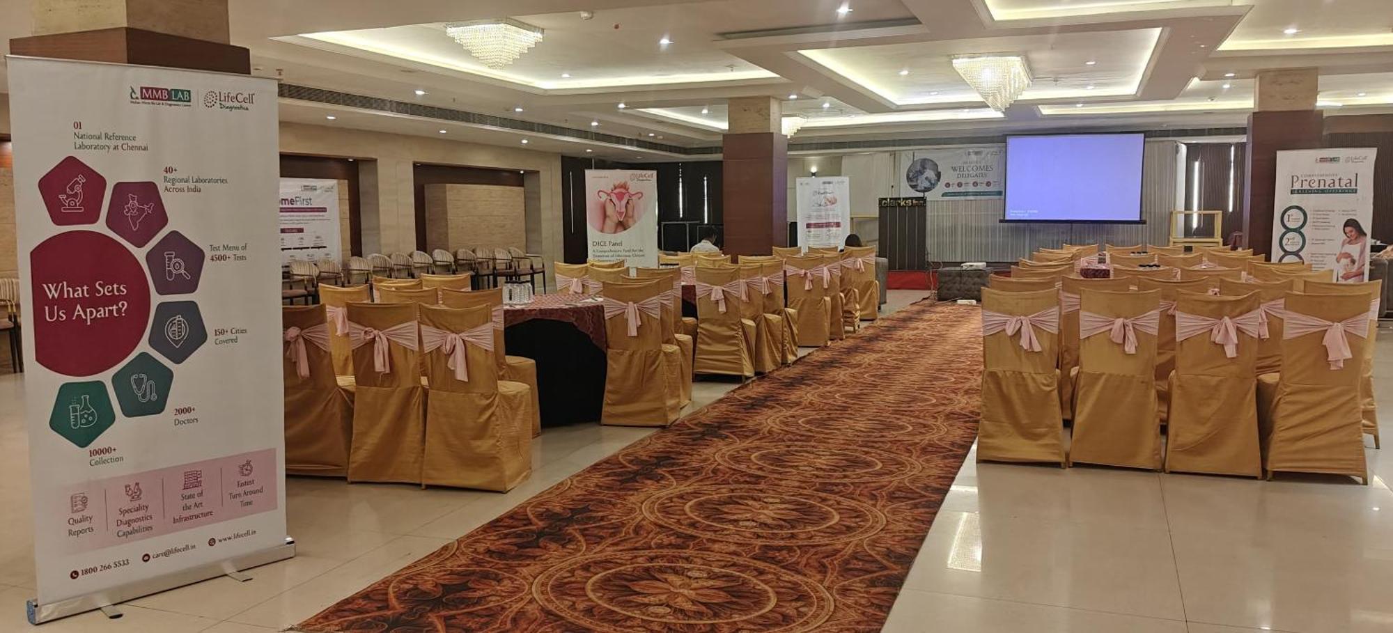 Sapna Clarks Hotel