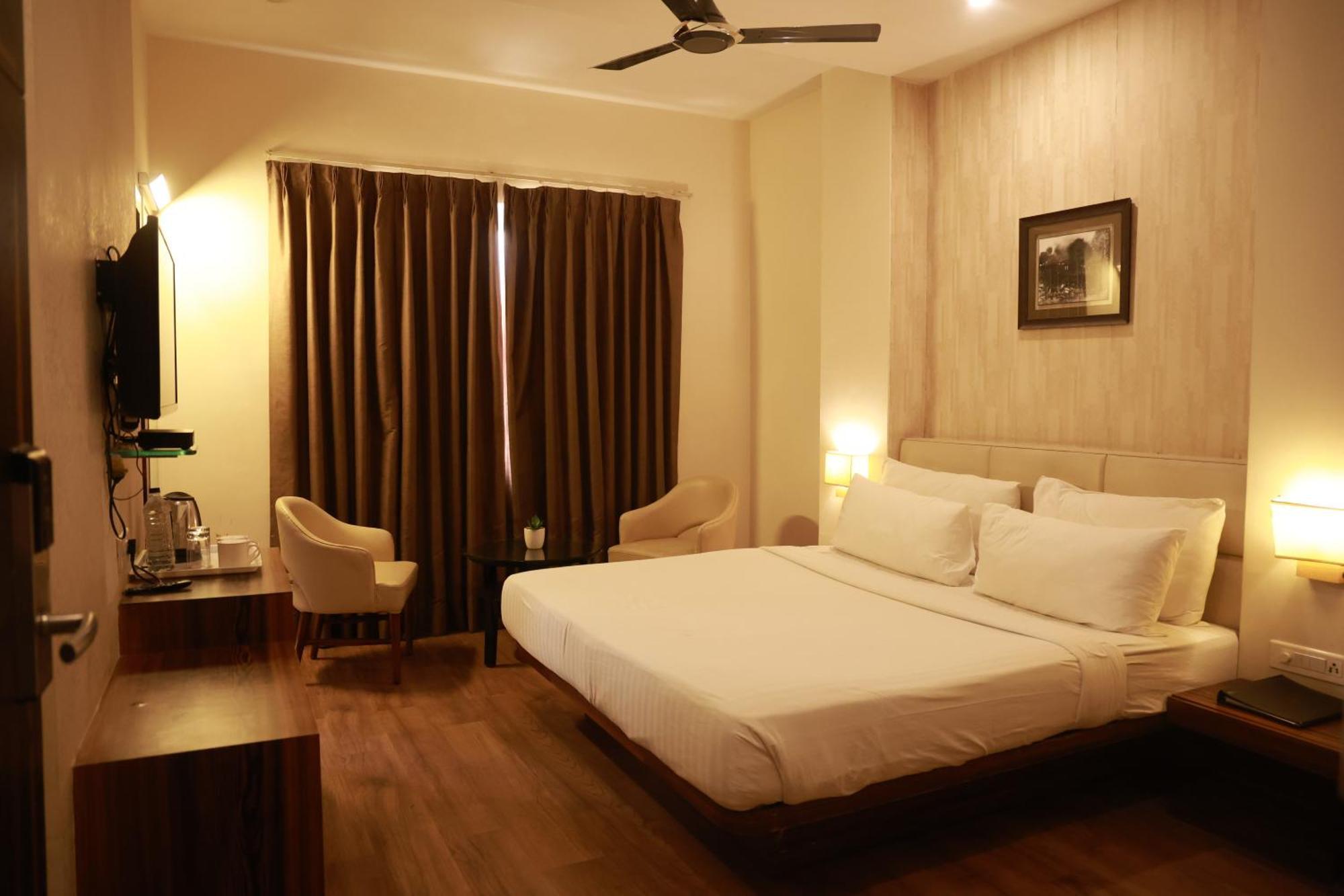 Hotel Sapna Clarks 3*