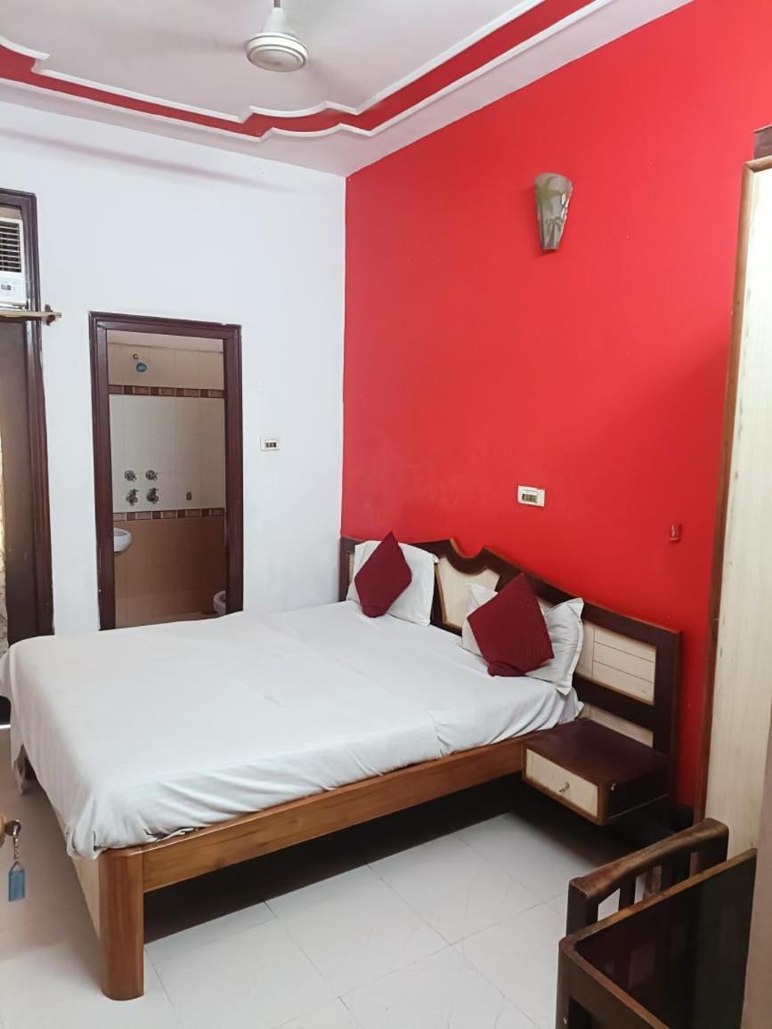 Sunrise Hotel Lucknow