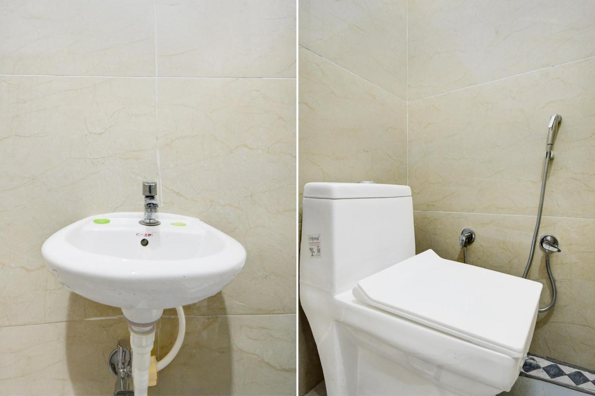Hotel O The Touch Lucknow