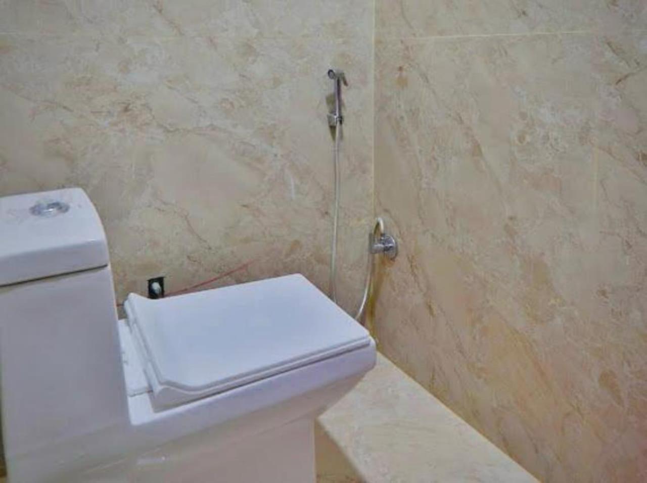 Airport Hotel 5*