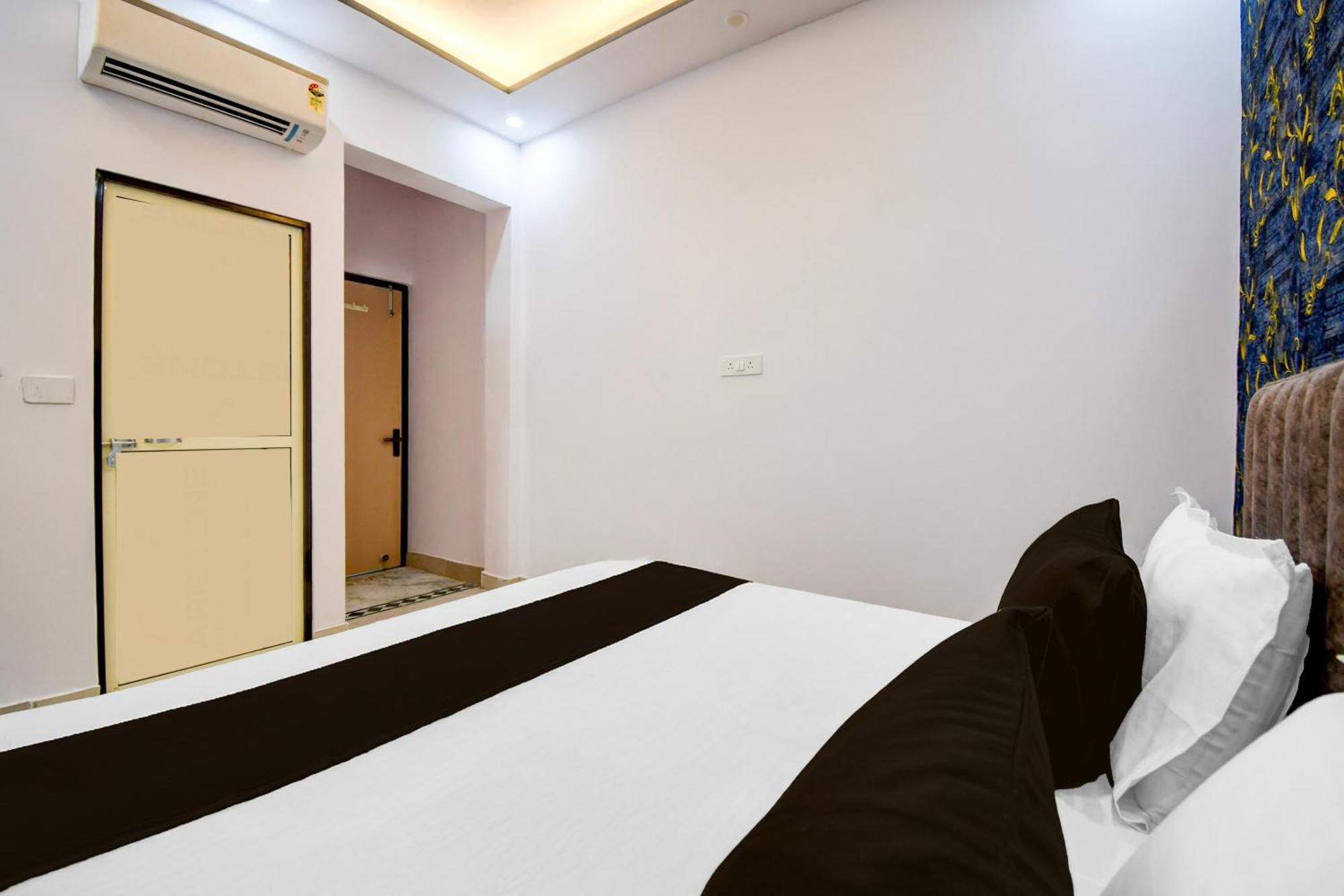 Hotel O The Touch Lucknow