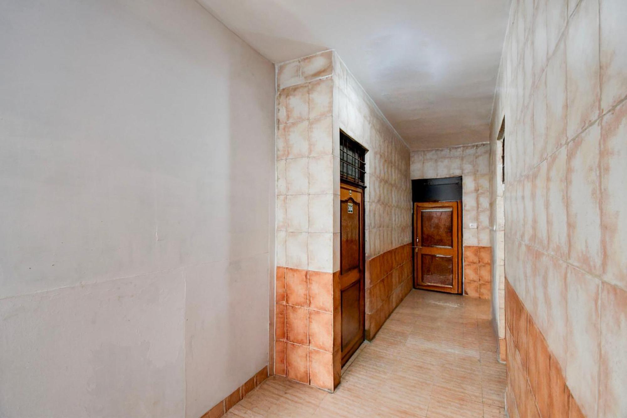 Hotel O Triveni
