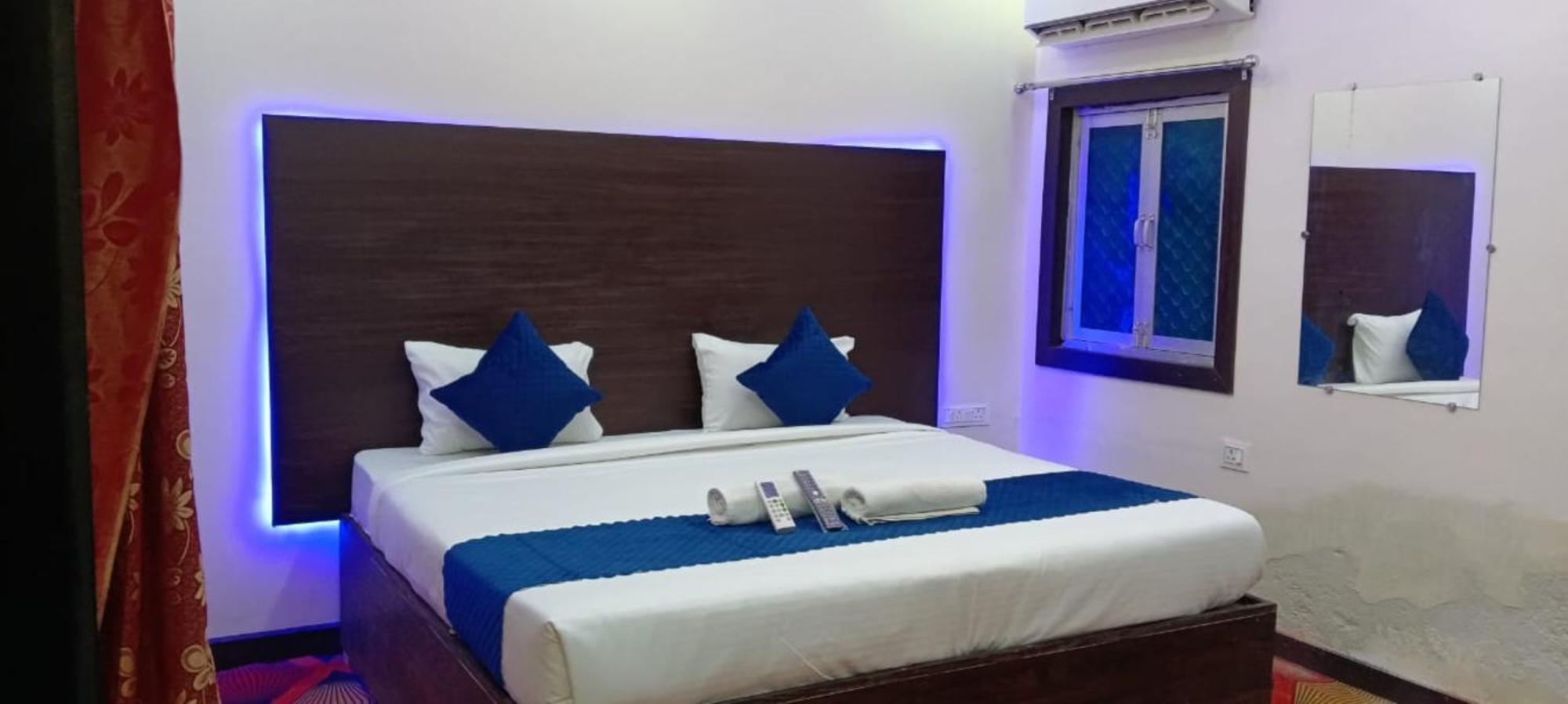 Sana ! - A Budget And Banquet Hall In Hotel 4*