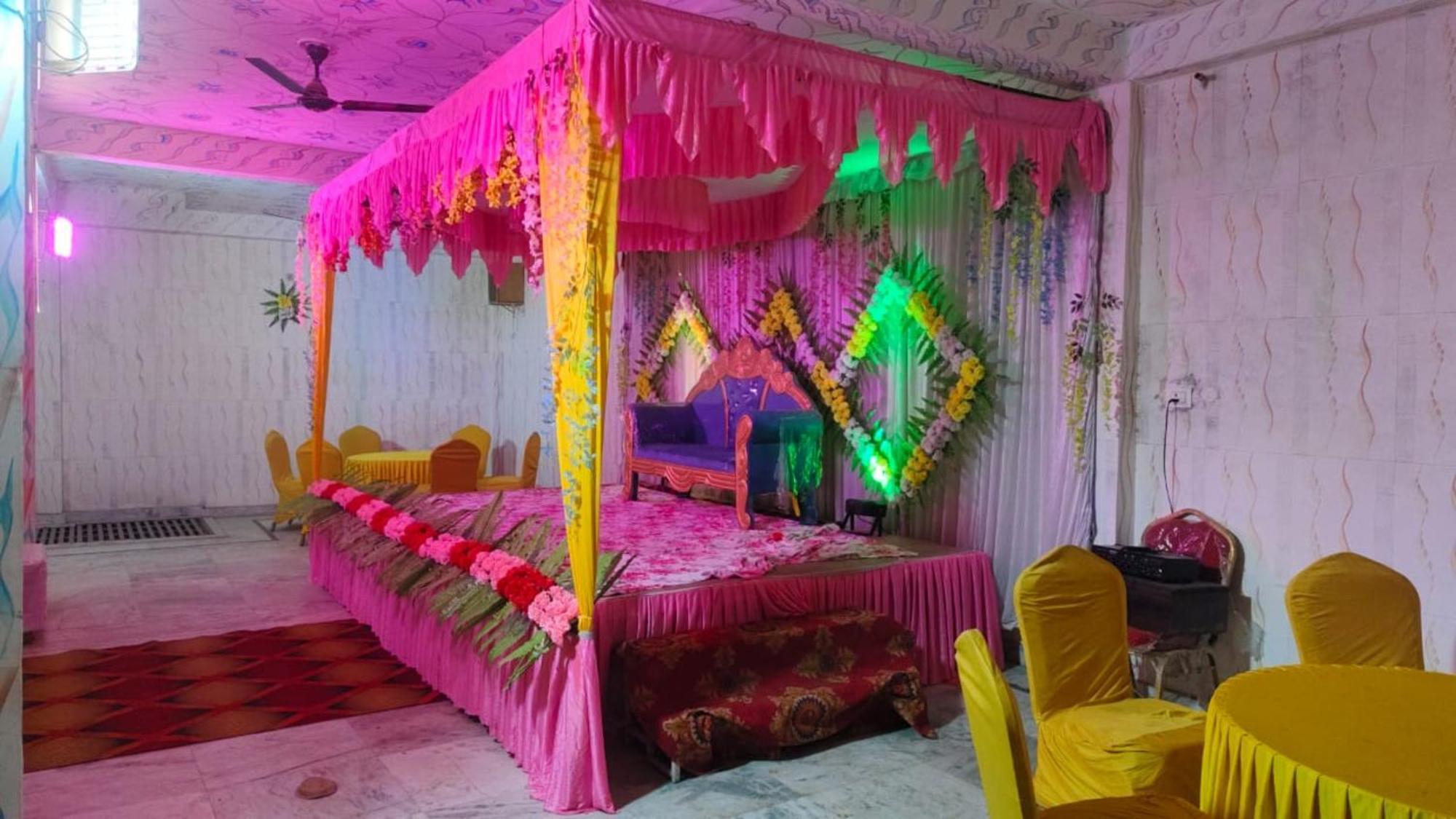 Sana ! - A Budget And Banquet Hall In Hotel Lucknow