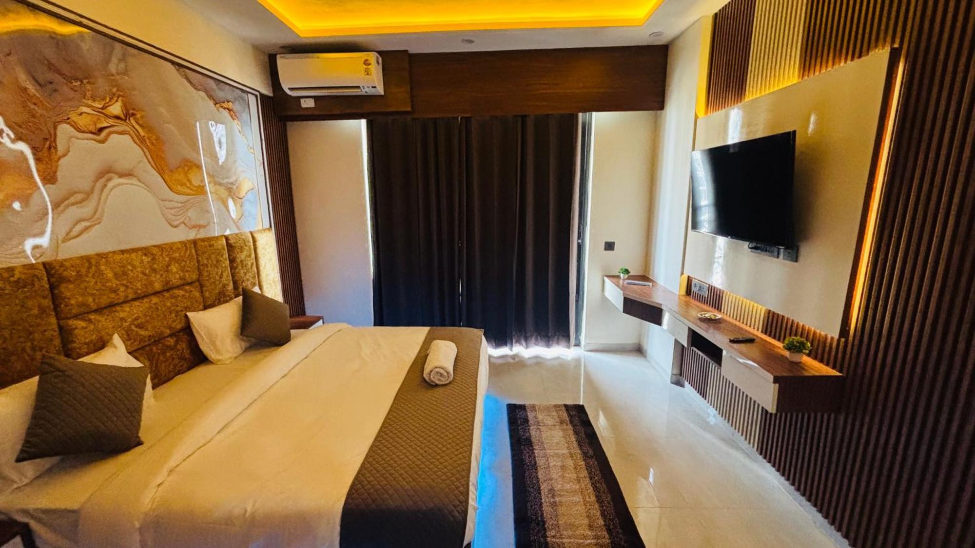Aparthotel Aura
