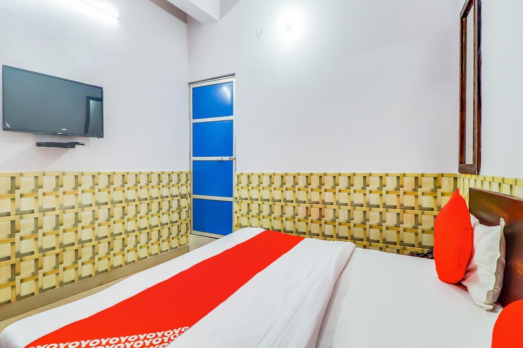 Hotel O Dolphin Lucknow