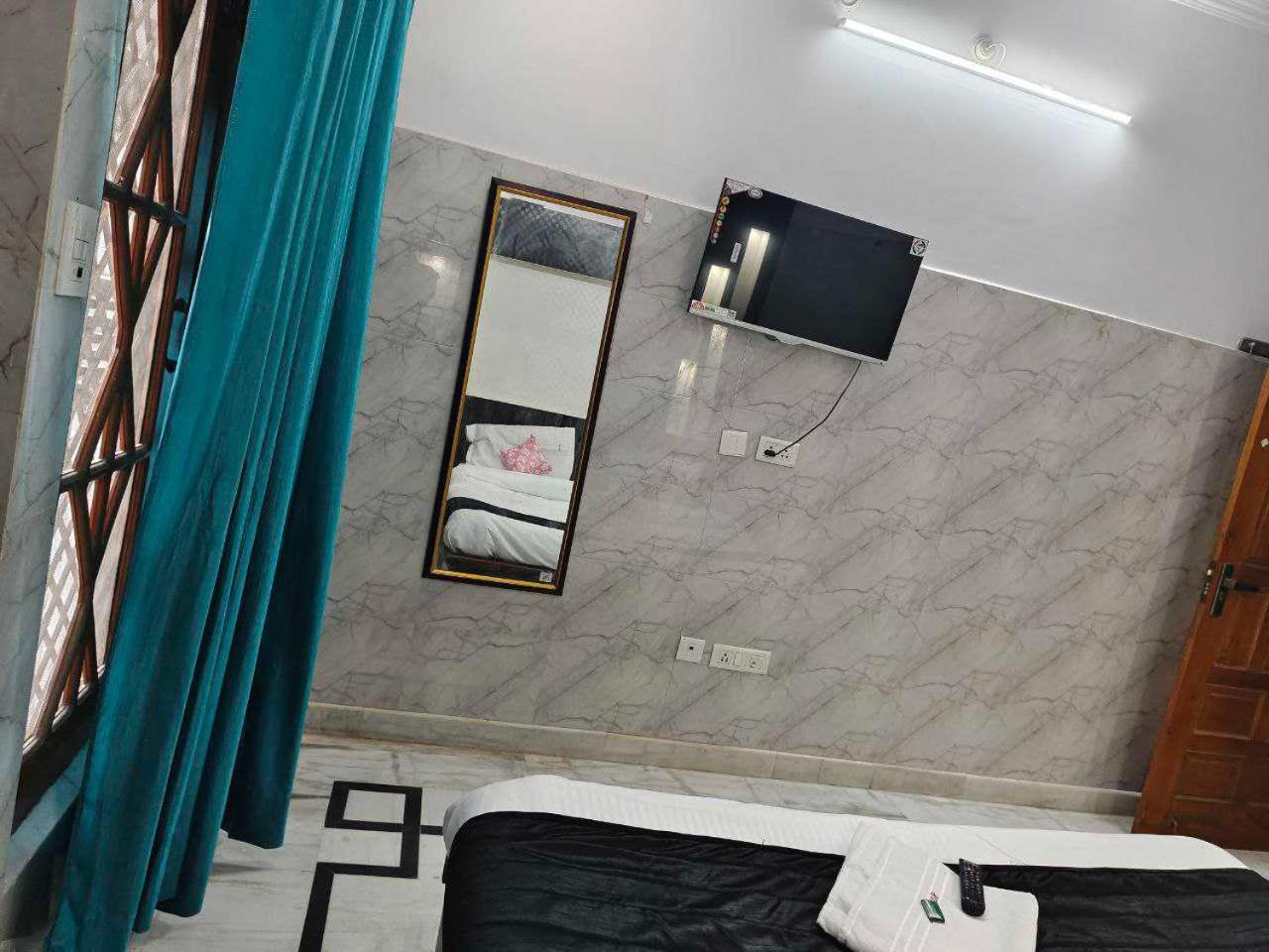 O Star 3* Lucknow