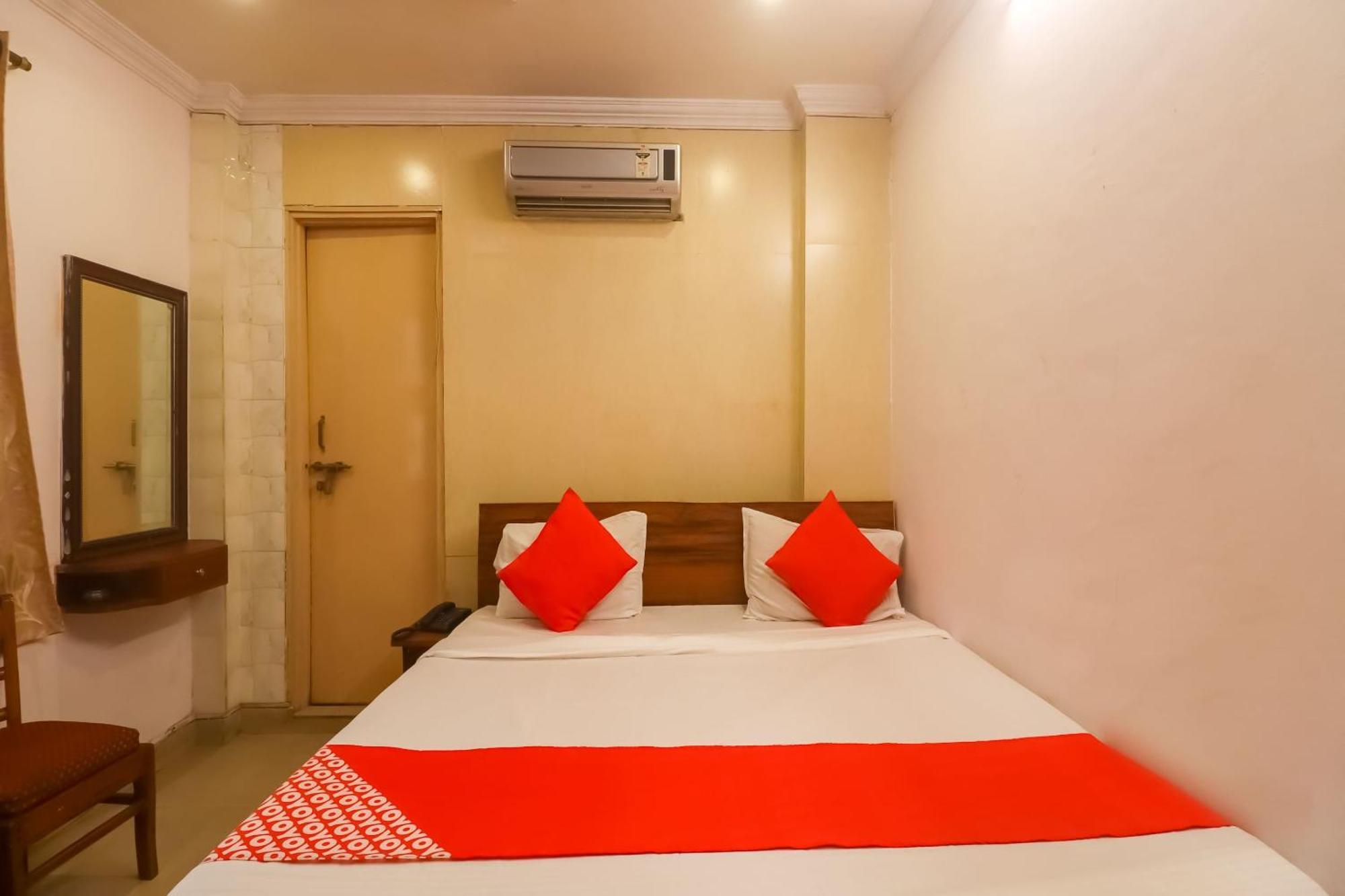 O Maa Arya Hotel 4*