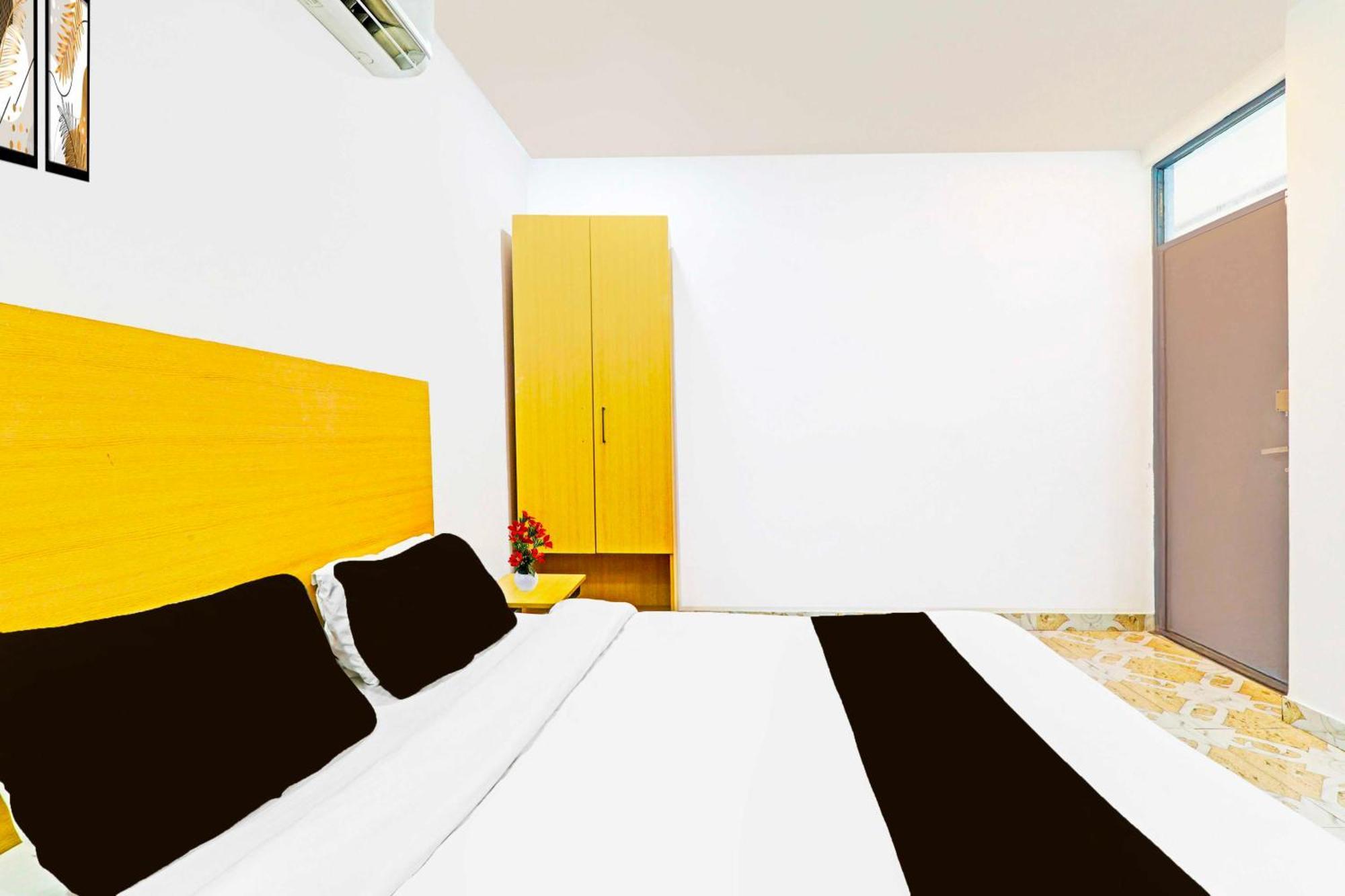Collection O Jankipuram Sahara State Formerly Basera Homes 2*