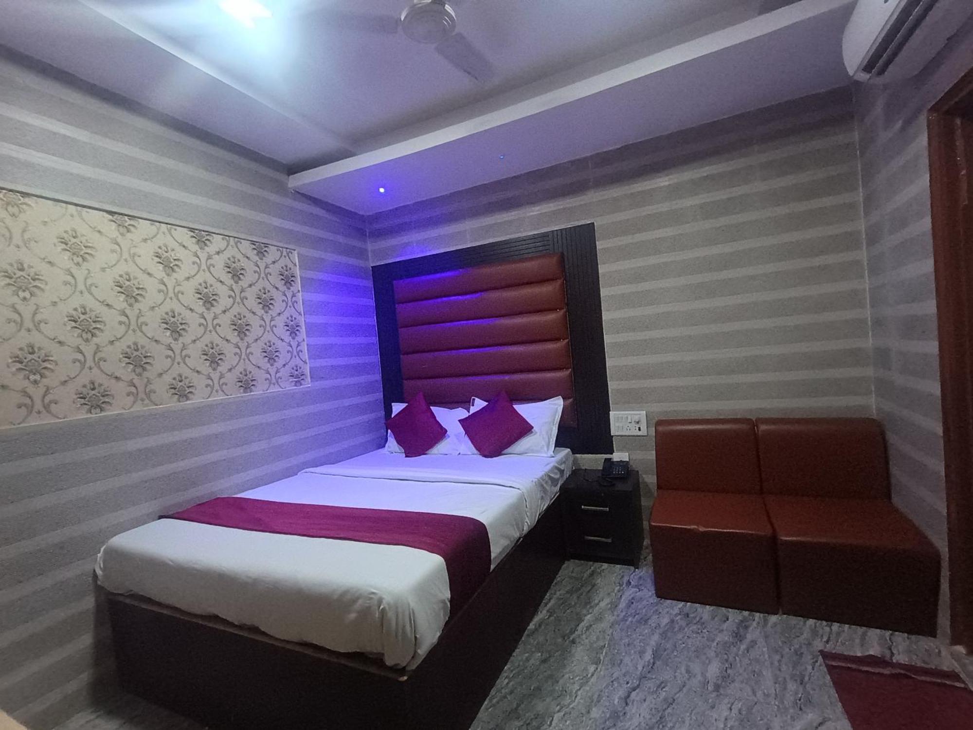 Simla Hotel Lucknow