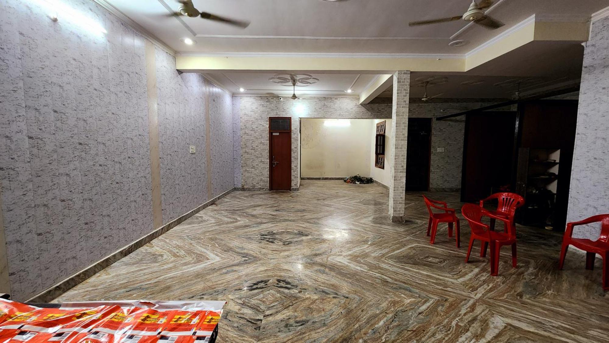 Prisha Inn Hotel