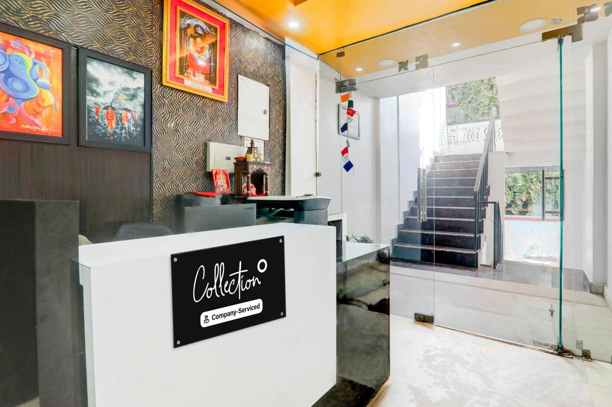 Hotel Collection O Insaf Nagar Munshipuliya