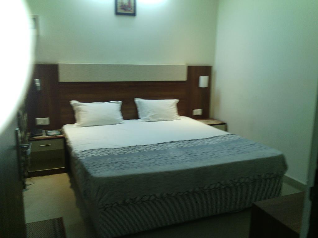 The President 2* Lucknow