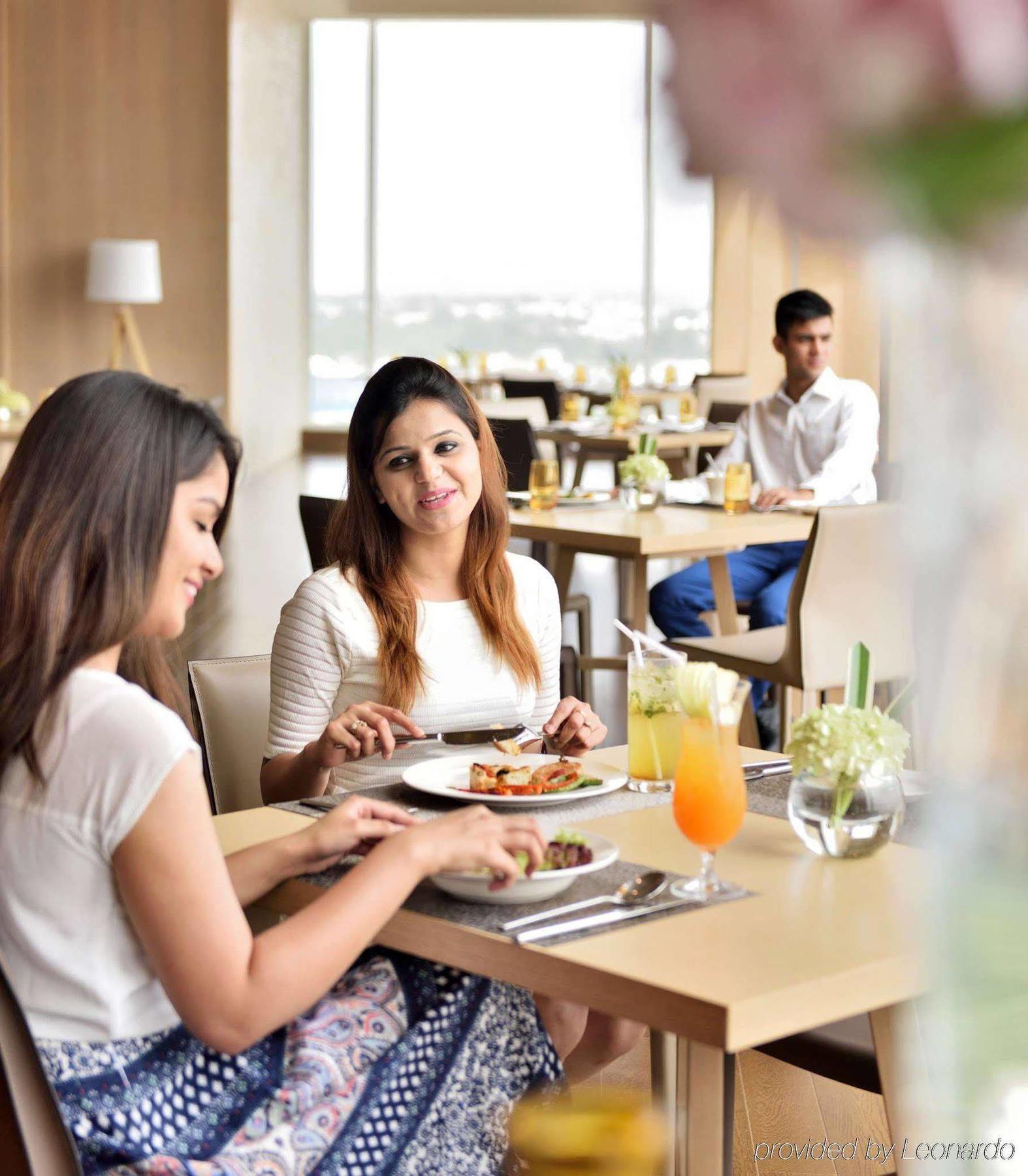Renaissance Hotel, Gomti Nagar Hotel