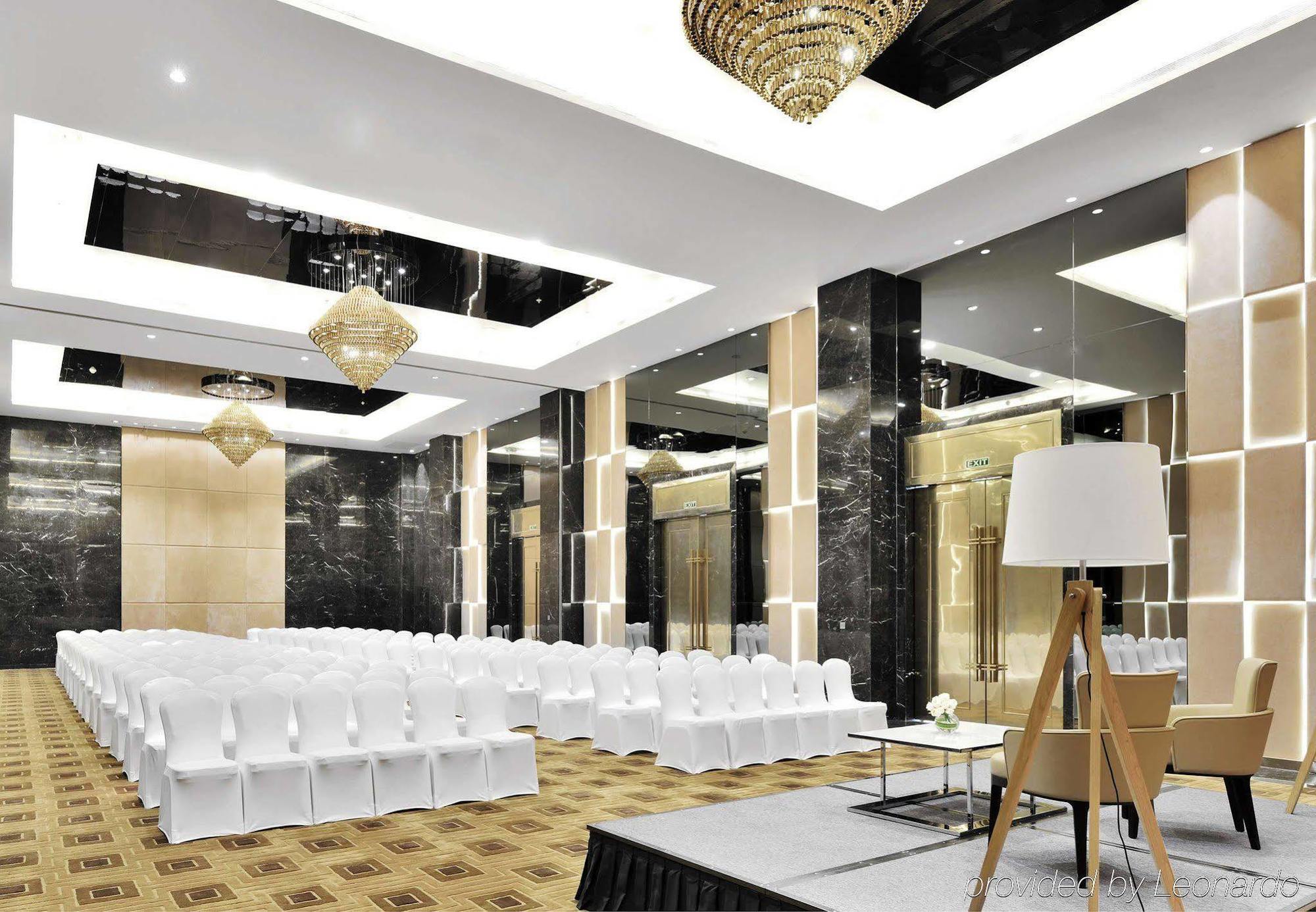 Renaissance Hotel, Gomti Nagar Hotel