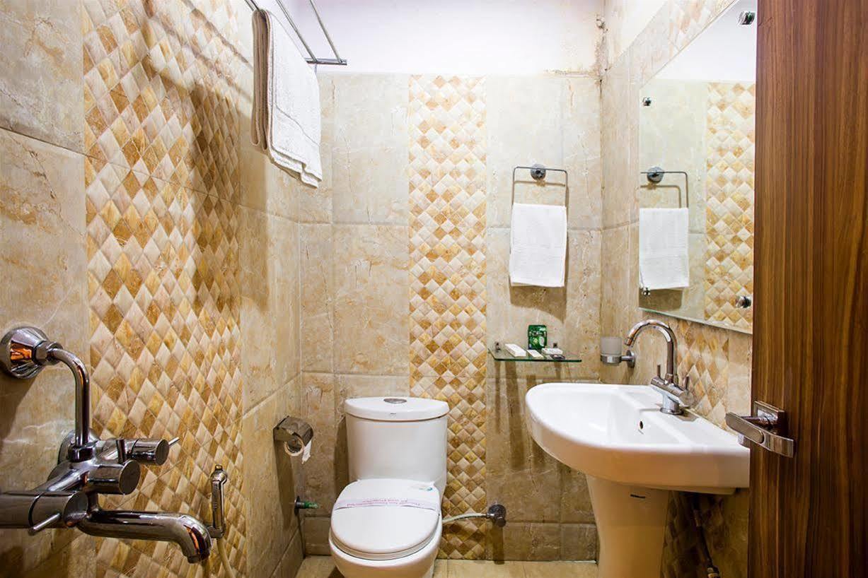 Hotel The President 2*