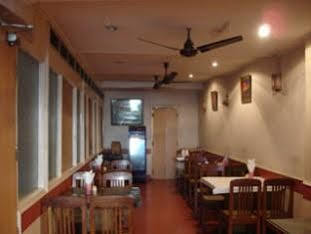 Hotel Executive 2*