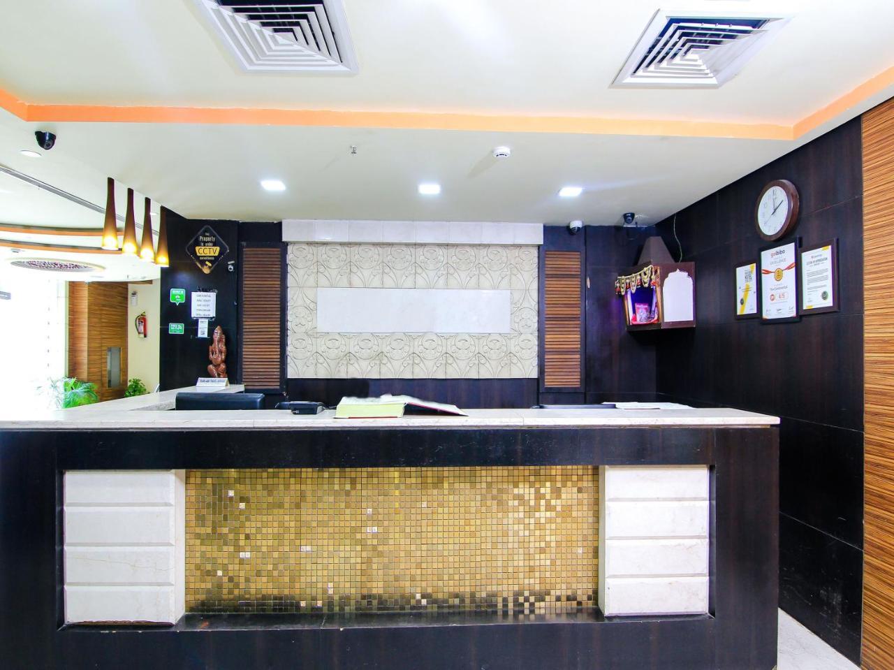 Oyo 2136 Hotel The Continental Hotel