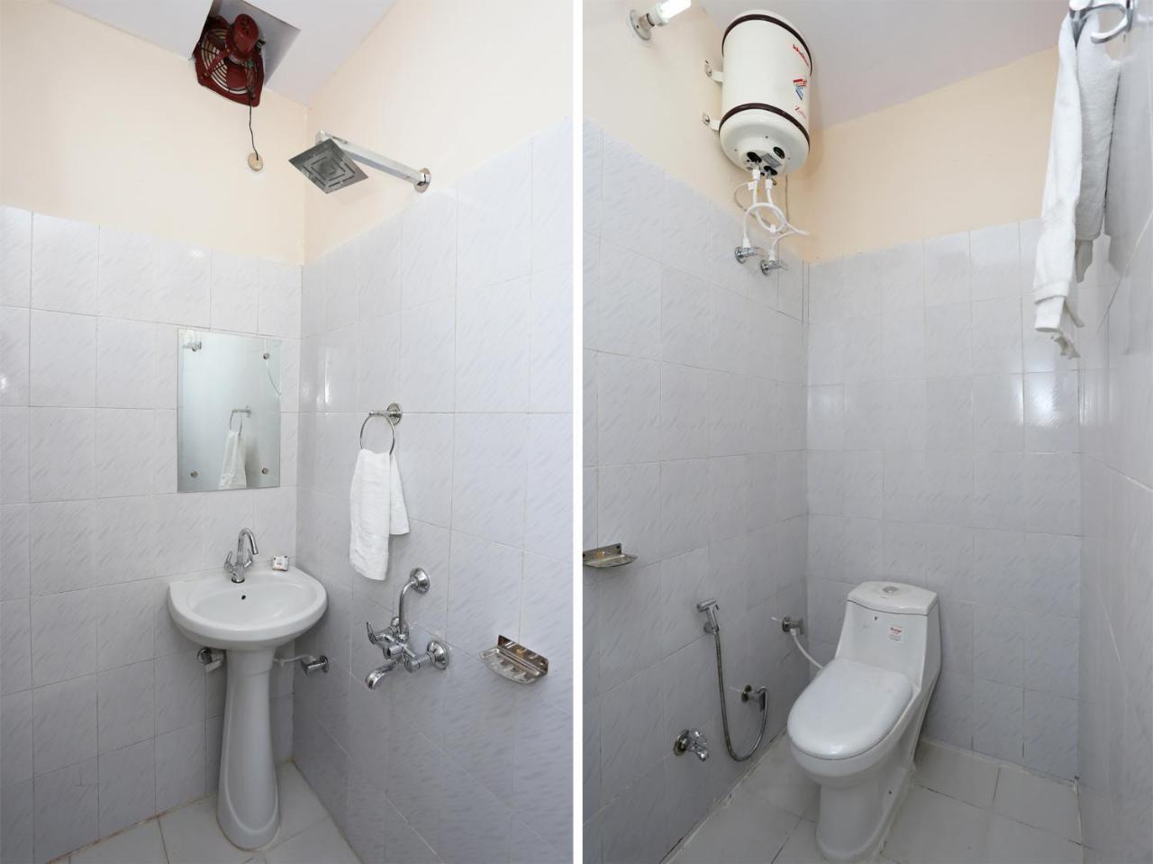Hotel Oyo 19171 Loknath 3*
