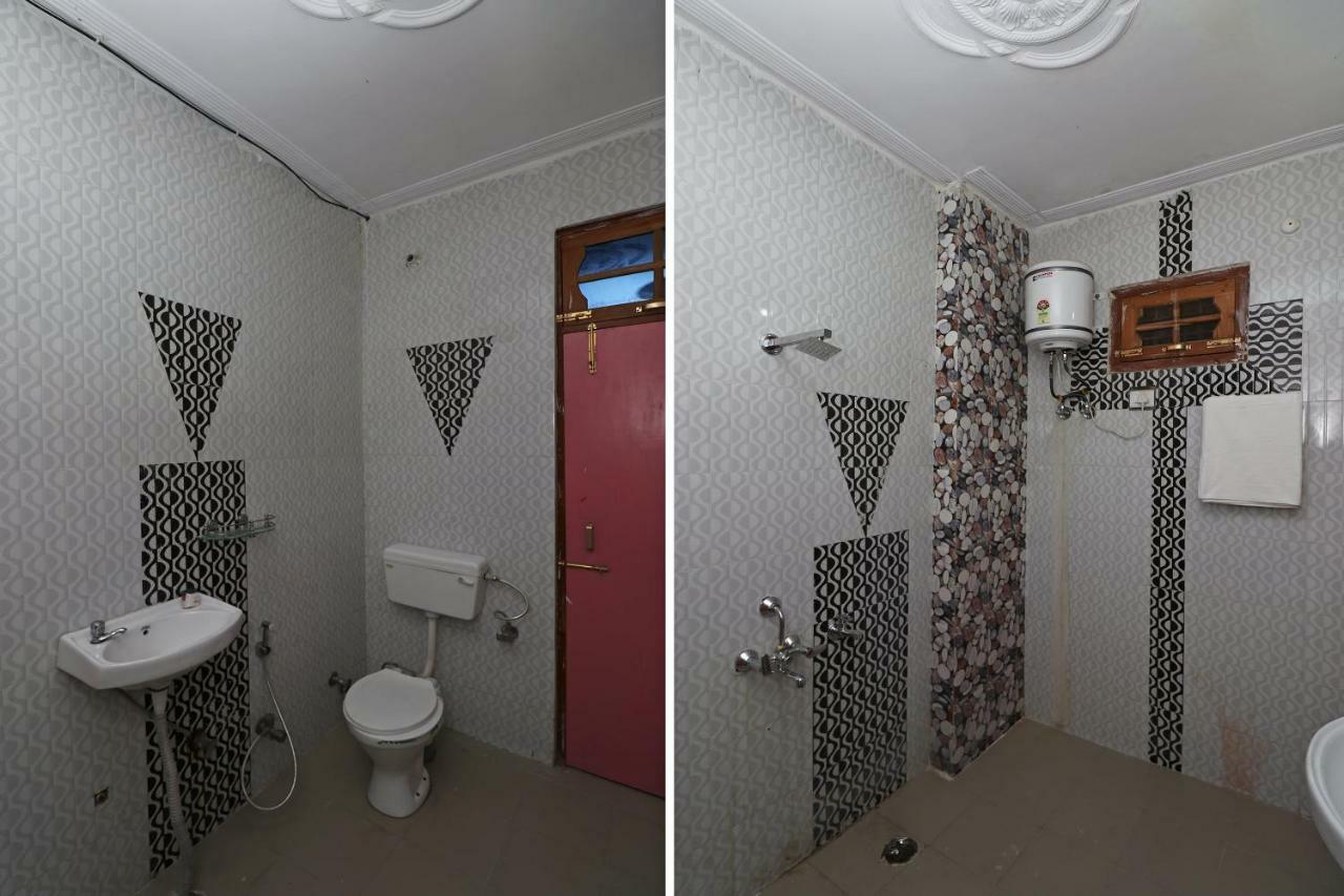 Hotel Oyo 29540 Gaurav Lucknow