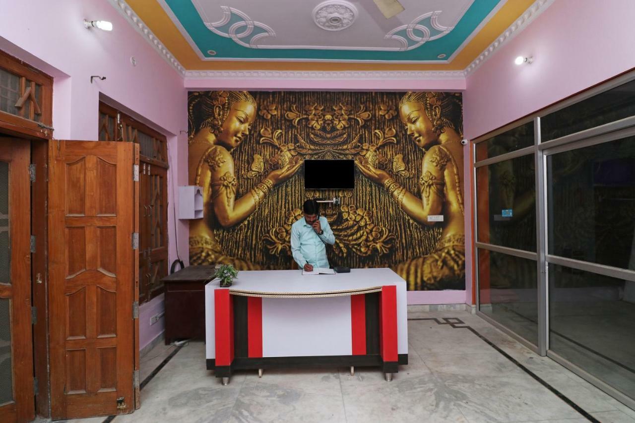 Hotel Oyo 29540 Gaurav Lucknow