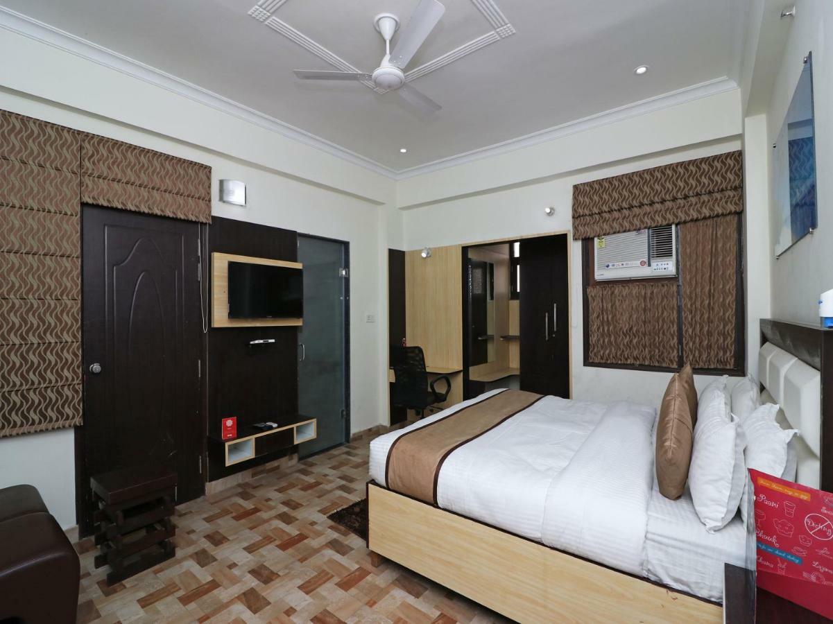 Hotel Vivid *