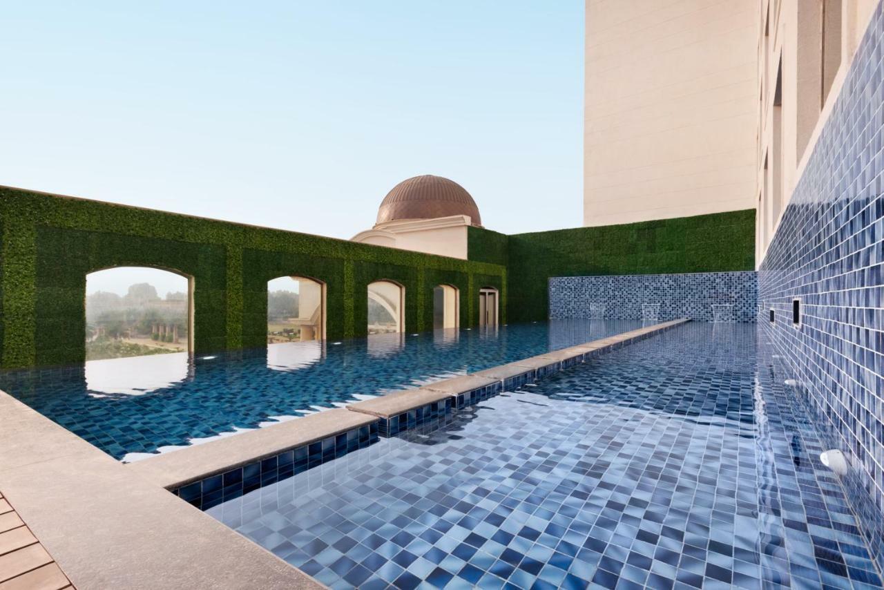 Ramada Plaza By Wyndham 5*
