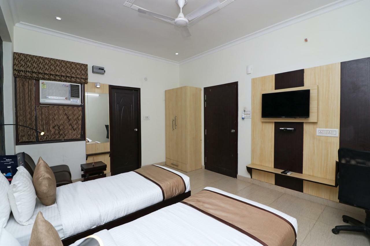 Vivid Hotel Lucknow