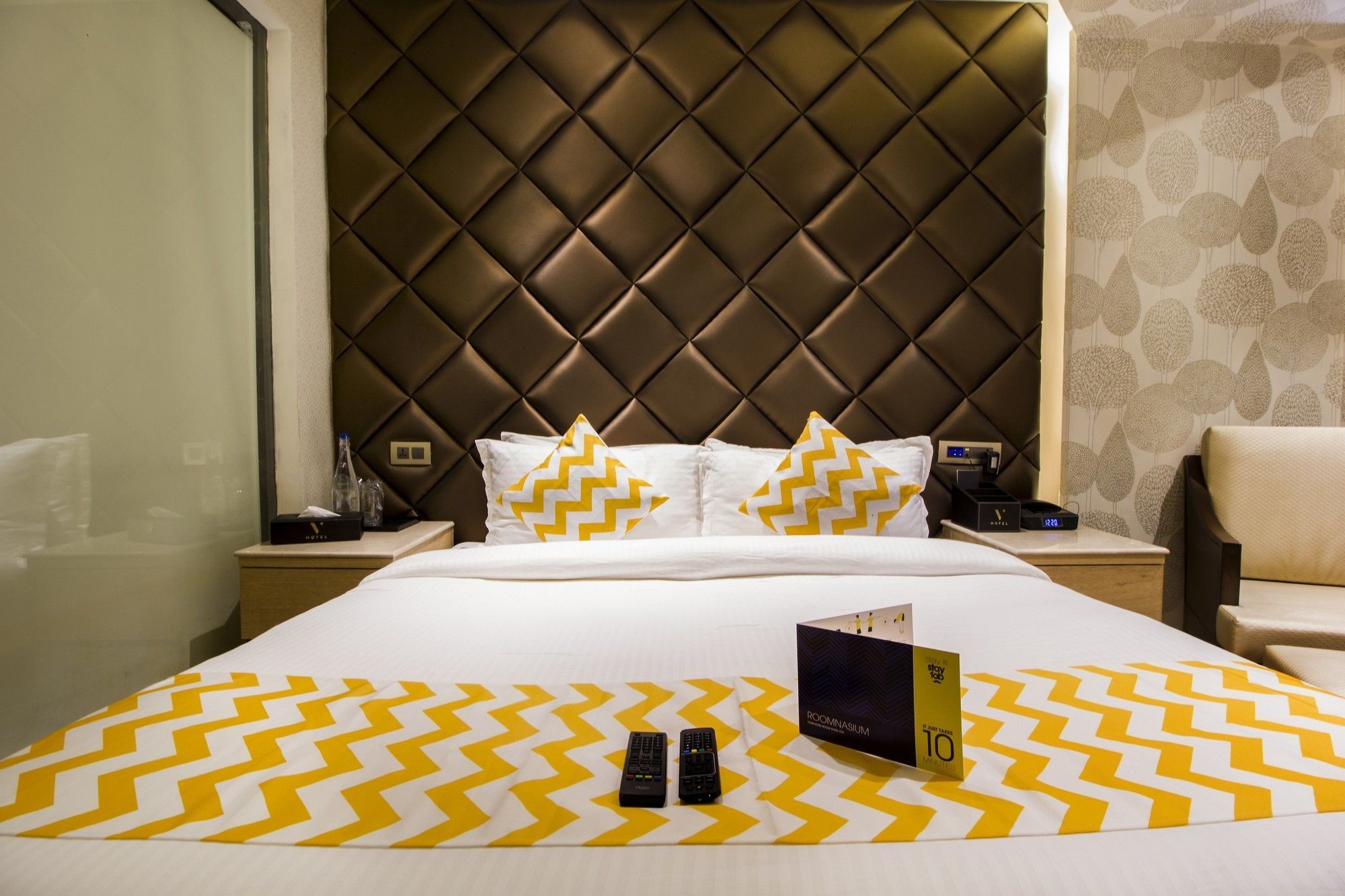 Fabhotel V Charbagh 3*